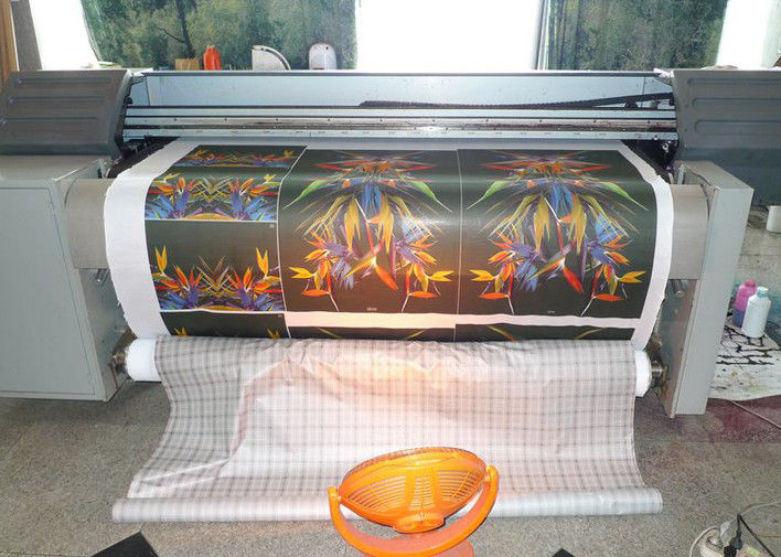 equipo de impresión de materia textil de Digitaces de la Correa-alimentación 1440DPI, anchura de la tela de la impresora de chorro de tinta de la tela 1840m m